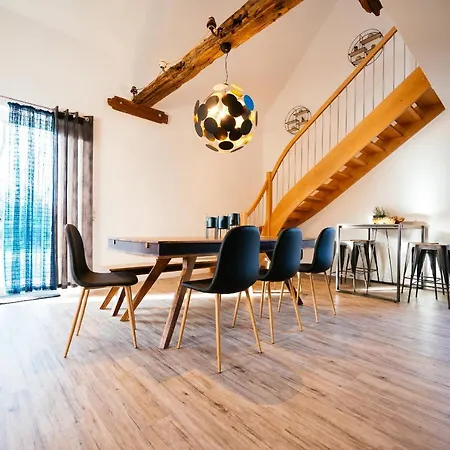 Huenzingen № 2 別荘 *