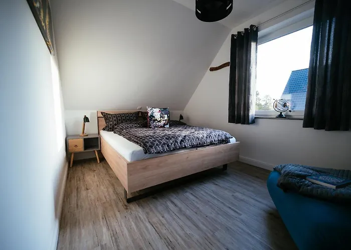 Huenzingen № 2 別荘